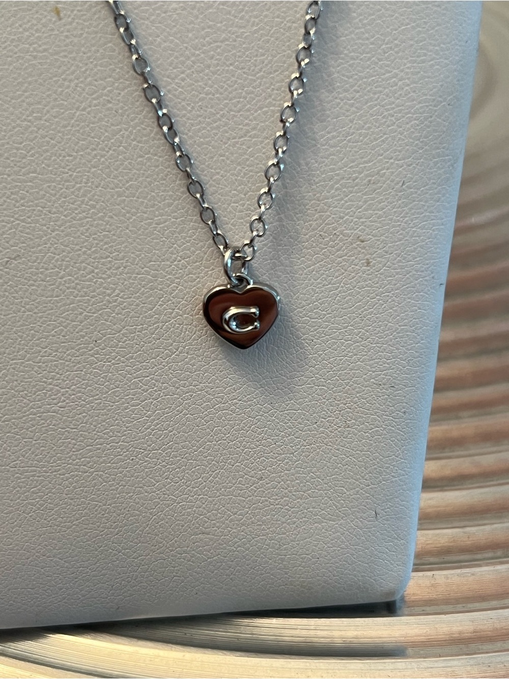 Coach Silver Heart Pendant Necklace with Signature hangtag, care card and dusty. - Picture 9 of 10